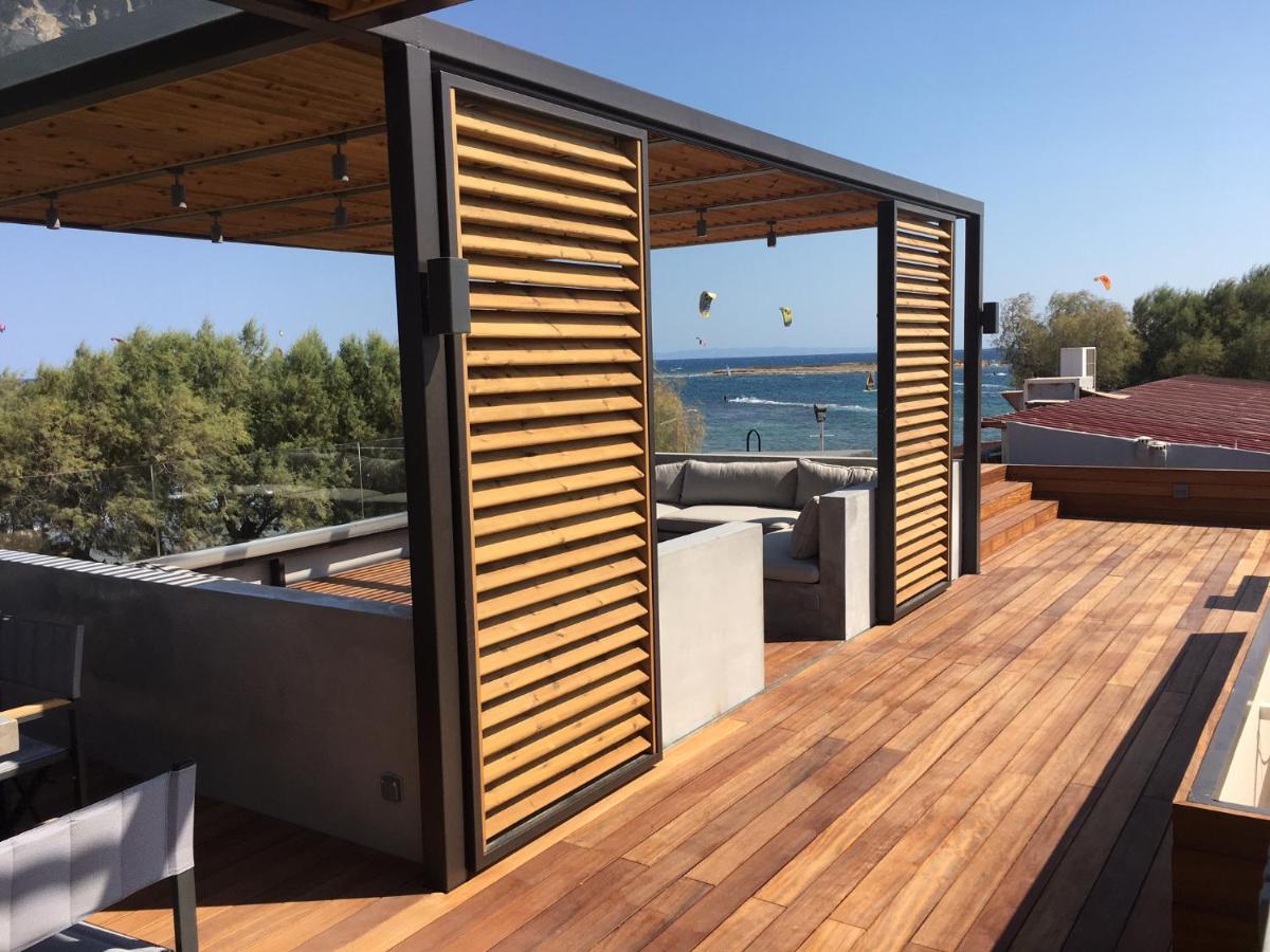 Windsurfing Seaside Apartment Artemida Exterior foto