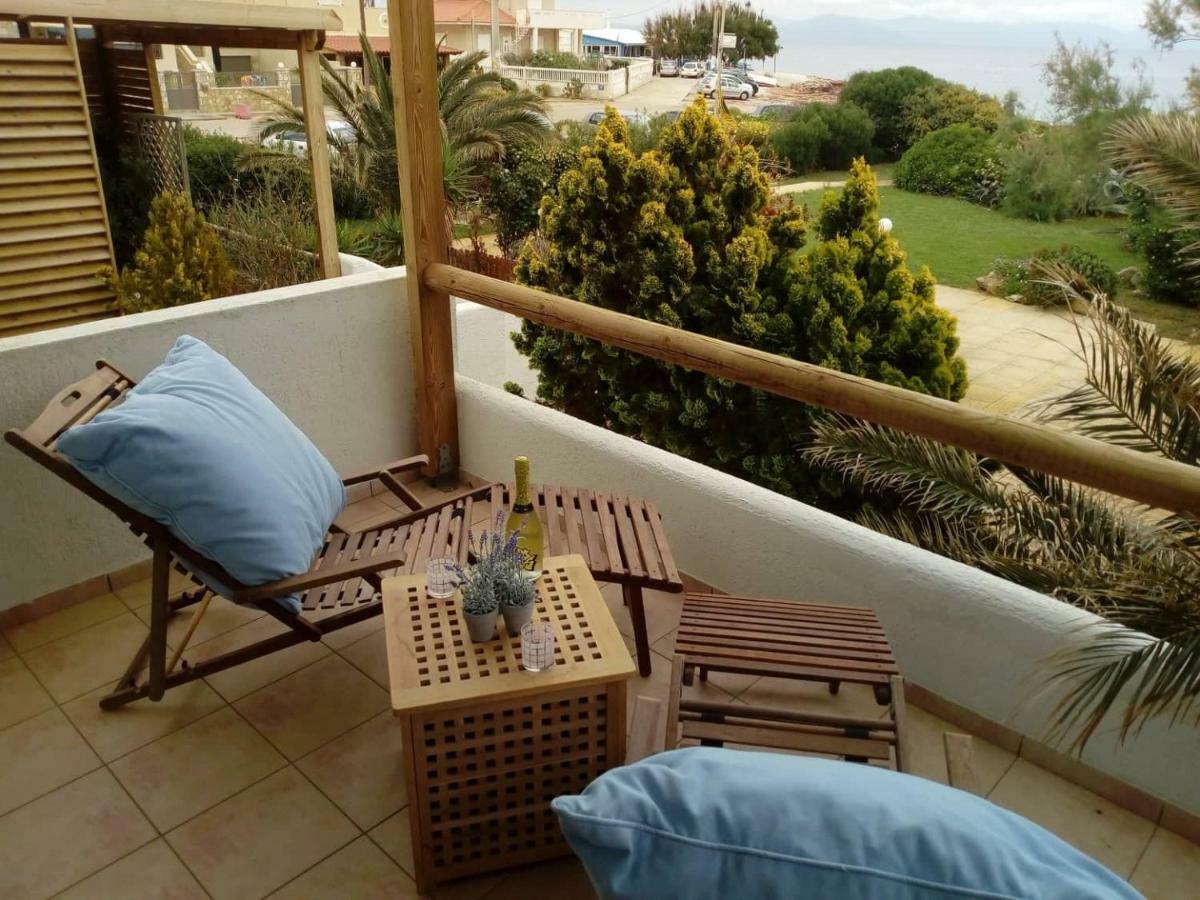 Windsurfing Seaside Apartment Artemida Exterior foto