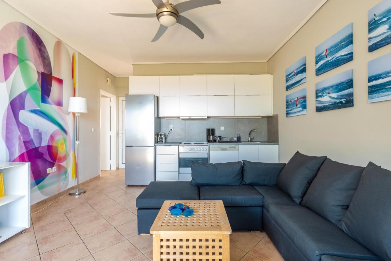 Windsurfing Seaside Apartment Artemida Exterior foto